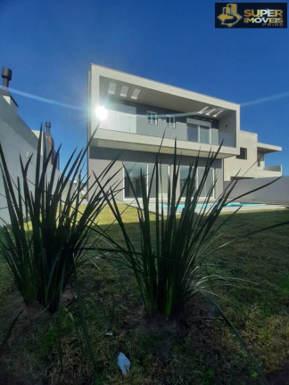 Imagem Casa com 3 Quartos à Venda, 400 m² em Laranjal - Pelotas