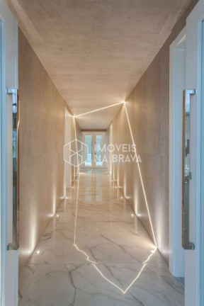 Imagem Apartamento com 4 Quartos à Venda, 150 m² em Centro - Balneário Camboriú Imagem Apartamento com 4 Quartos à Venda, 150 m² em Centro - Balneário Camboriú