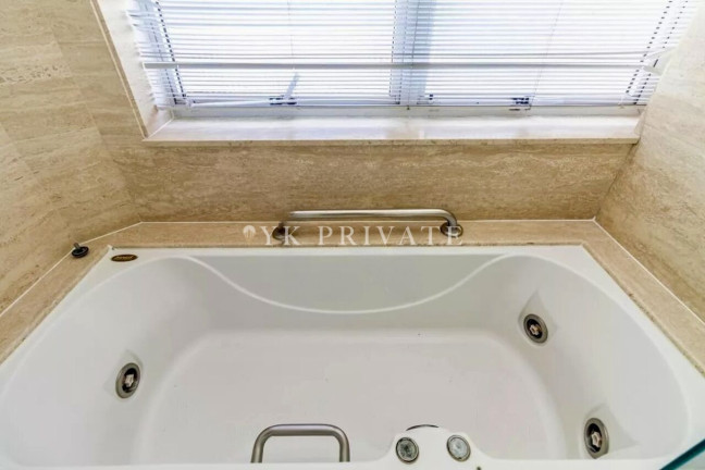Imagem Apartamento com 2 Quartos à Venda, 165 m² em Alto De Pinheiros - São Paulo