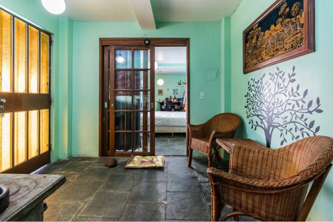 Imagem Casa com 4 Quartos à Venda, 216 m² em Partenon - Porto Alegre Imagem Casa com 4 Quartos à Venda, 216 m² em Partenon - Porto Alegre
