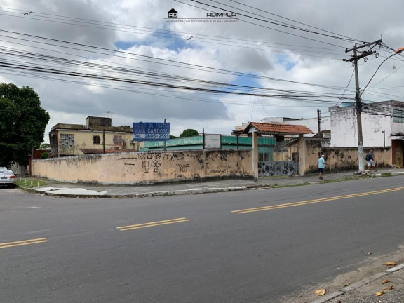 Terreno à Venda, 750 m² em Trindade - São Gonçalo