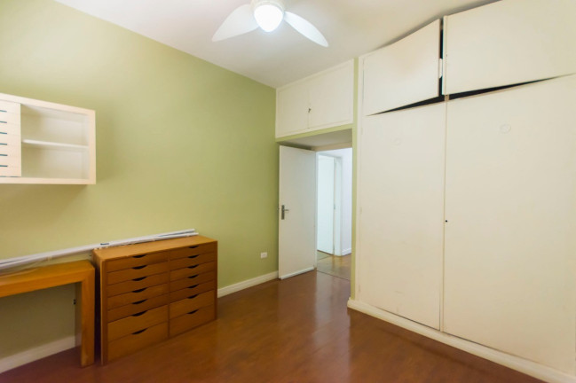 Imagem Casa com 3 Quartos à Venda, 320 m² em Moema - São Paulo