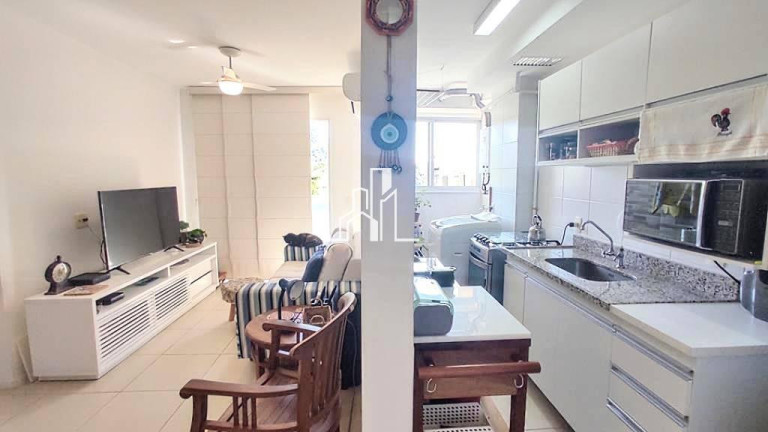 Imagem Apartamento com 2 Quartos à Venda, 60 m² em Camorim - Rio De Janeiro