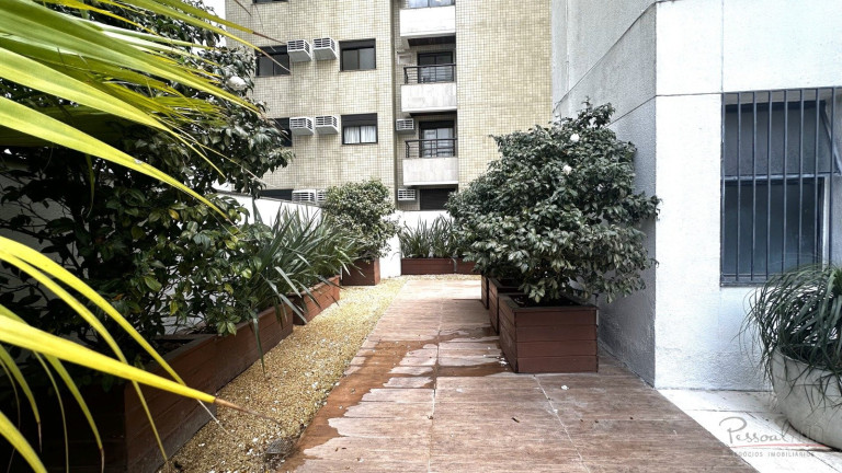 Imagem Apartamento com 3 Quartos à Venda, em Centro - Florianópolis Imagem Apartamento com 3 Quartos à Venda, em Centro - Florianópolis