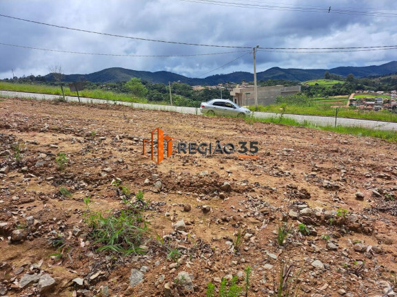 Terreno em Condomínio à Venda, 213 m² em Morada Dos Pássaros - Poços De Caldas
