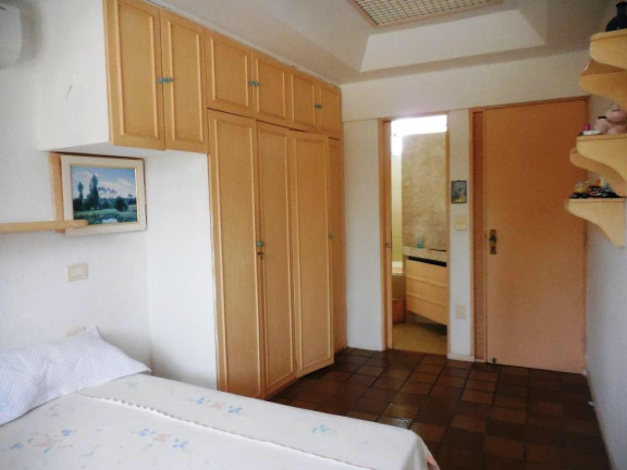 Imagem Casa com 5 Quartos à Venda, 300 m² em Candeias - Jaboatão Dos Guararapes