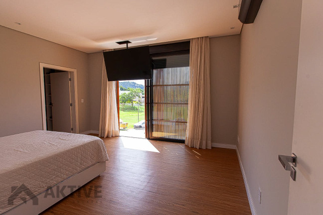 Imagem Casa de Condomínio com 4 Quartos à Venda, 400 m² em Alphaville - Santana De Parnaíba Imagem Casa de Condomínio com 4 Quartos à Venda, 400 m² em Alphaville - Santana De Parnaíba