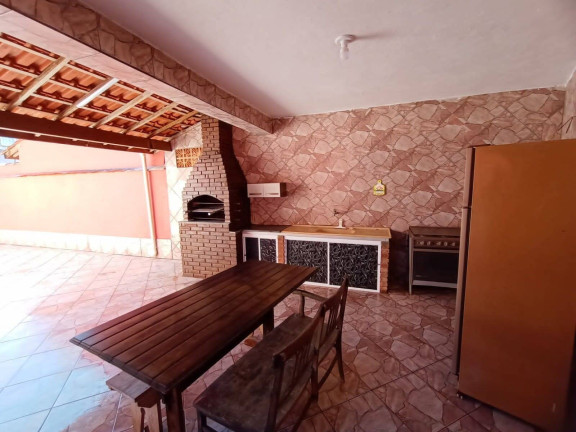 Imagem Casa com 3 Quartos à Venda, 307 m² em Jardim Das Palmeiras - Itanhaém Imagem Casa com 3 Quartos à Venda, 307 m² em Jardim Das Palmeiras - Itanhaém