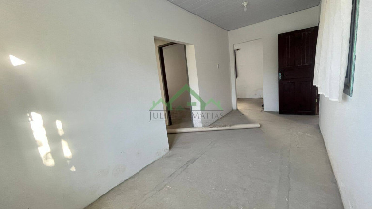 Imagem Casa com 2 Quartos à Venda, 55 m² em Centro - Balneário Barra Do Sul