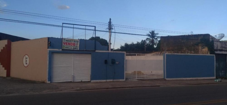 Imagem Imóvel com 2 Quartos para Alugar, 300 m² em Campo Grande - Rio De Janeiro Imagem Imóvel com 2 Quartos para Alugar, 300 m² em Campo Grande - Rio De Janeiro