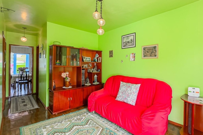 Imagem Casa com 5 Quartos à Venda, 128 m² em Vila Jardim - Porto Alegre Imagem Casa com 5 Quartos à Venda, 128 m² em Vila Jardim - Porto Alegre