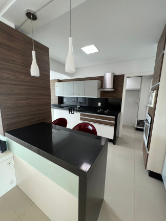 Imagem Apartamento com 3 Quartos à Venda, 140 m² em Pioneiros - Balneário Camboriú