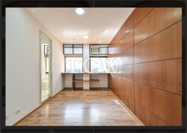 Imagem Sala Comercial à Venda, 47 m² em Moema - São Paulo Imagem Sala Comercial à Venda, 47 m² em Moema - São Paulo