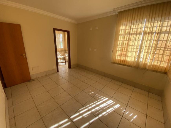 Imagem Casa com 3 Quartos à Venda, 358 m² em Minascaixa - Belo Horizonte Imagem Casa com 3 Quartos à Venda, 358 m² em Minascaixa - Belo Horizonte