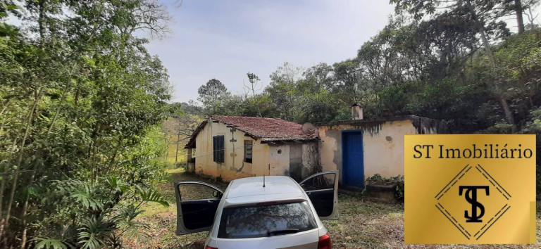Chácara com 3 Quartos à Venda, 72.000 m² em Estância Santa Maria Do Portão - Atibaia