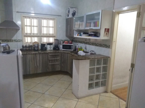 Imagem Casa com 3 Quartos à Venda, 199 m² em Jardim Itu - Porto Alegre