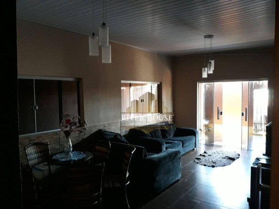 Imagem Casa com 4 Quartos à Venda, 240 m² em Cpa I - Cuiabá