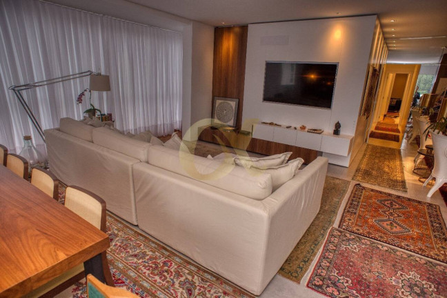 Imagem Apartamento para Alugar, 240 m² em Glória - Joinville