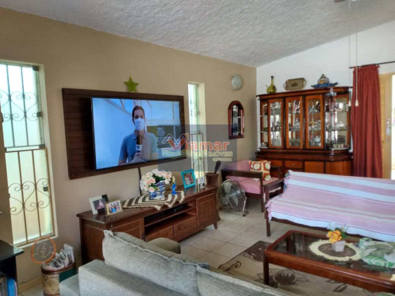 Imagem Casa com 4 Quartos à Venda, 250 m² em Jardim Virgínia - Guarujá Imagem Casa com 4 Quartos à Venda, 250 m² em Jardim Virgínia - Guarujá