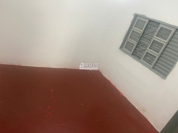 Imagem Casa com 3 Quartos para Alugar, 150 m² em Parque Das Américas - Uberaba Imagem Casa com 3 Quartos para Alugar, 150 m² em Parque Das Américas - Uberaba