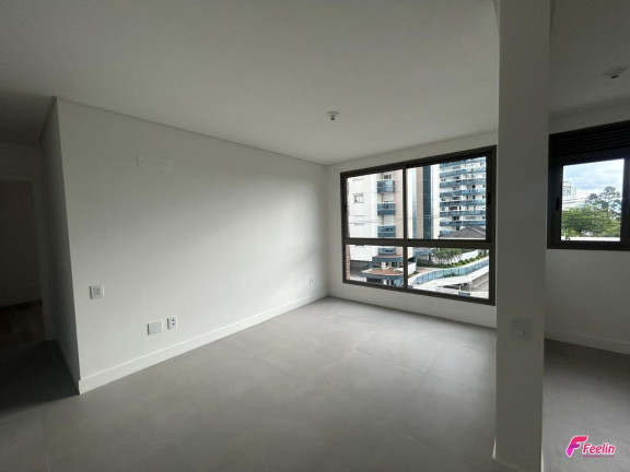 Apartamento com 2 Quartos à Venda, 66 m² em Estreito - Florianópolis