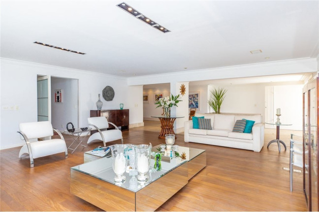 Imagem Casa de Condomínio com 4 Quartos à Venda, 900 m² em Morumbi - São Paulo Imagem Casa de Condomínio com 4 Quartos à Venda, 900 m² em Morumbi - São Paulo