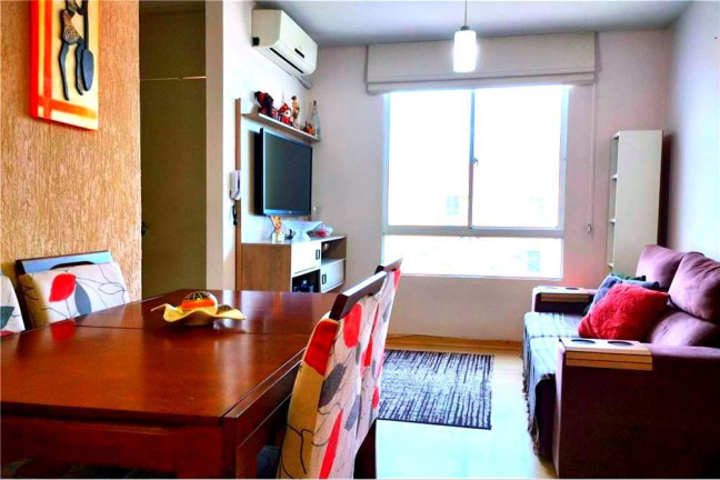 Imagem Imóvel com 3 Quartos à Venda, em Mário Quintana - Porto Alegre Imagem Imóvel com 3 Quartos à Venda, em Mário Quintana - Porto Alegre