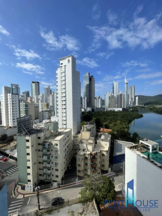Imagem Apartamento com 3 Quartos à Venda, 120 m² em Centro - Balneário Camboriú Imagem Apartamento com 3 Quartos à Venda, 120 m² em Centro - Balneário Camboriú