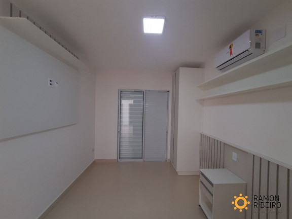 Imagem Imóvel com 5 Quartos à Venda, em Riviera - Bertioga Imagem Imóvel com 5 Quartos à Venda, em Riviera - Bertioga