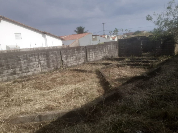 Imagem Terreno à Venda, 250 m² em Balneário Pampas - Peruíbe Imagem Terreno à Venda, 250 m² em Balneário Pampas - Peruíbe