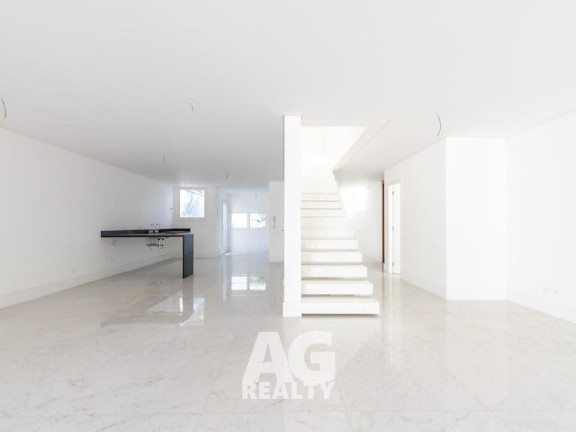 Imagem Casa de Condomínio com 4 Quartos à Venda, 707 m² em Granja Julieta - São Paulo