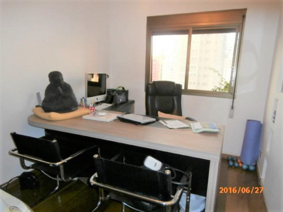 Imagem Apartamento com 3 Quartos à Venda, 180 m² em Moema - São Paulo Imagem Apartamento com 3 Quartos à Venda, 180 m² em Moema - São Paulo