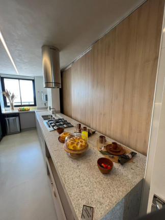 Imagem Imóvel com 4 Quartos à Venda, 172 m² em Sudoeste - Brasília Imagem Imóvel com 4 Quartos à Venda, 172 m² em Sudoeste - Brasília