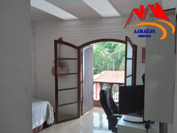 Imagem Casa com 4 Quartos à Venda, 300 m² em São Fernando Residência - Barueri Imagem Casa com 4 Quartos à Venda, 300 m² em São Fernando Residência - Barueri