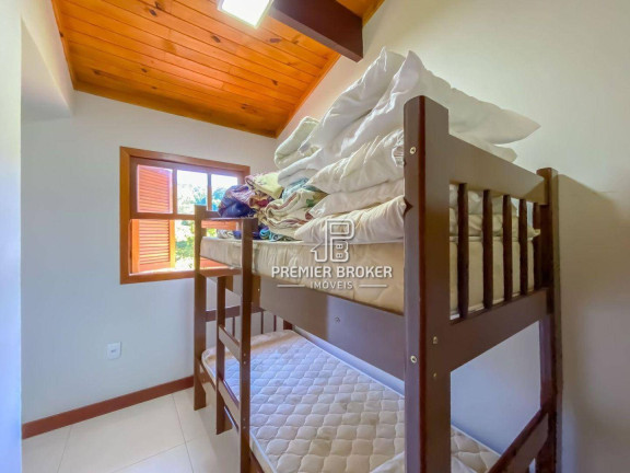 Imagem Casa com 4 Quartos à Venda, 200 m² em Vargem Grande - Teresópolis Imagem Casa com 4 Quartos à Venda, 200 m² em Vargem Grande - Teresópolis