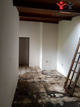 Imagem Sobrado com 2 Quartos à Venda, 166 m² em Anhangabaú - Jundiaí Imagem Sobrado com 2 Quartos à Venda, 166 m² em Anhangabaú - Jundiaí