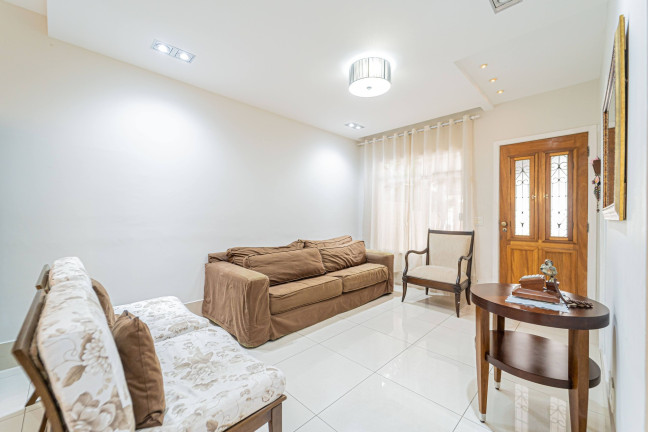 Imagem Casa com 4 Quartos à Venda, 229 m² em Jabaquara - São Paulo