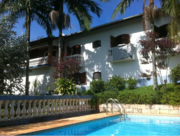 Chácara com 3 Quartos à Venda, 8.000 m² em Atibaia