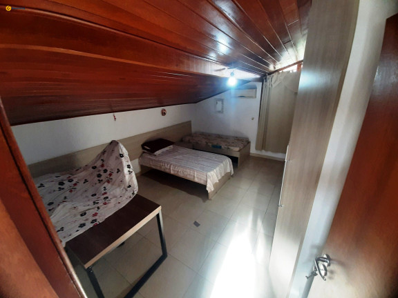Imagem Casa com 6 Quartos à Venda, 391 m² em Carvoeira - Florianópolis Imagem Casa com 6 Quartos à Venda, 391 m² em Carvoeira - Florianópolis
