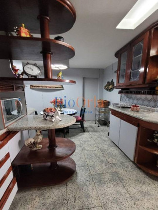Imagem Apartamento com 4 Quartos à Venda, 300 m² em Barra Da Tijuca - Rio De Janeiro