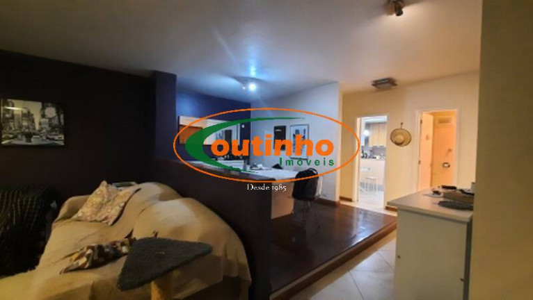 Imagem Apartamento com 4 Quartos à Venda, 171 m² em Tijuca - Rio De Janeiro Imagem Apartamento com 4 Quartos à Venda, 171 m² em Tijuca - Rio De Janeiro