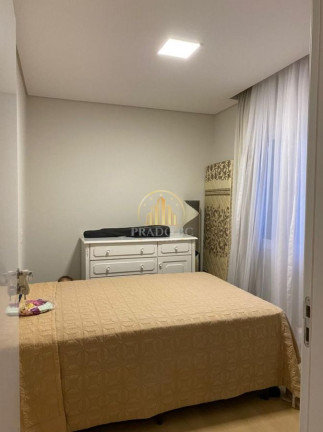 Imagem Casa com 3 Quartos à Venda, 1 m² em Glória - Joinville Imagem Casa com 3 Quartos à Venda, 1 m² em Glória - Joinville