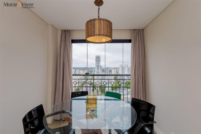 Imagem Apartamento com 2 Quartos à Venda, 71 m² em Centro - Curitiba Imagem Apartamento com 2 Quartos à Venda, 71 m² em Centro - Curitiba