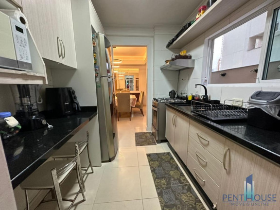 Imagem Apartamento com 3 Quartos à Venda, 239 m² em Centro - Balneário Camboriú Imagem Apartamento com 3 Quartos à Venda, 239 m² em Centro - Balneário Camboriú