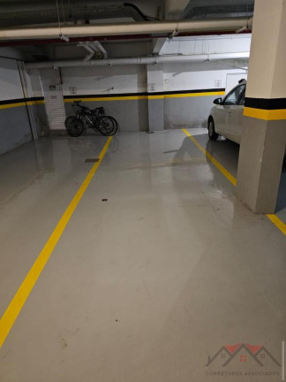 Imagem Apartamento com 2 Quartos à Venda, 82 m² em América - Joinville