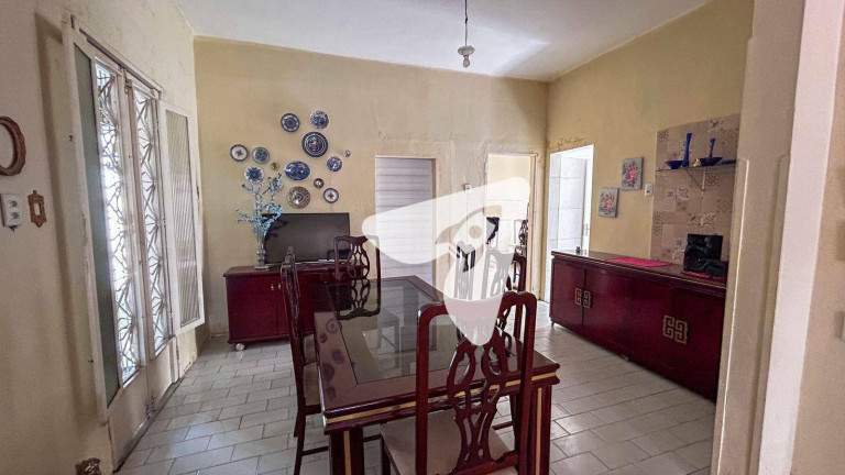 Imagem Casa com 3 Quartos à Venda, 330 m² em José Bonifácio - Fortaleza