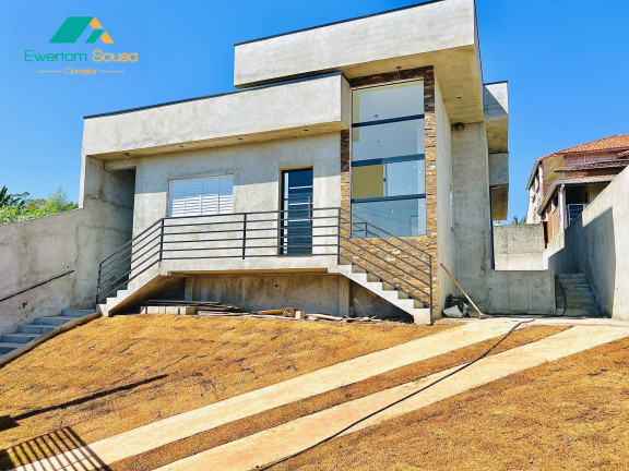 Casa com 3 Quartos à Venda, 116 m² em Centro - Mairiporã