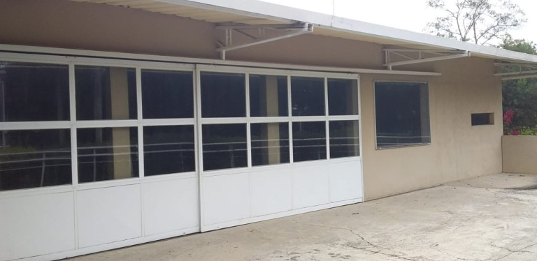 Imagem Imóvel com 2 Quartos à Venda,  em Jardim Santa Teresa - Jundiaí