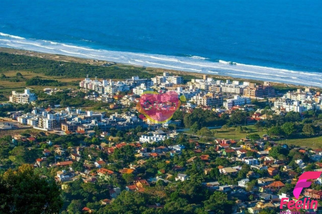 Imagem Casa com 3 Quartos à Venda, 165 m² em Campeche - Florianópolis Imagem Casa com 3 Quartos à Venda, 165 m² em Campeche - Florianópolis