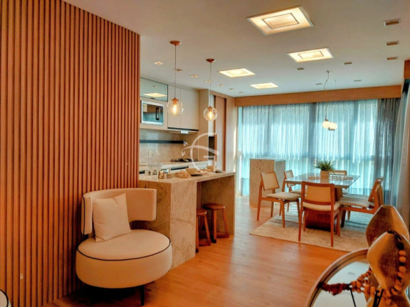 Apartamento com 2 Quartos à Venda, 77 m² em Centro - Joinville